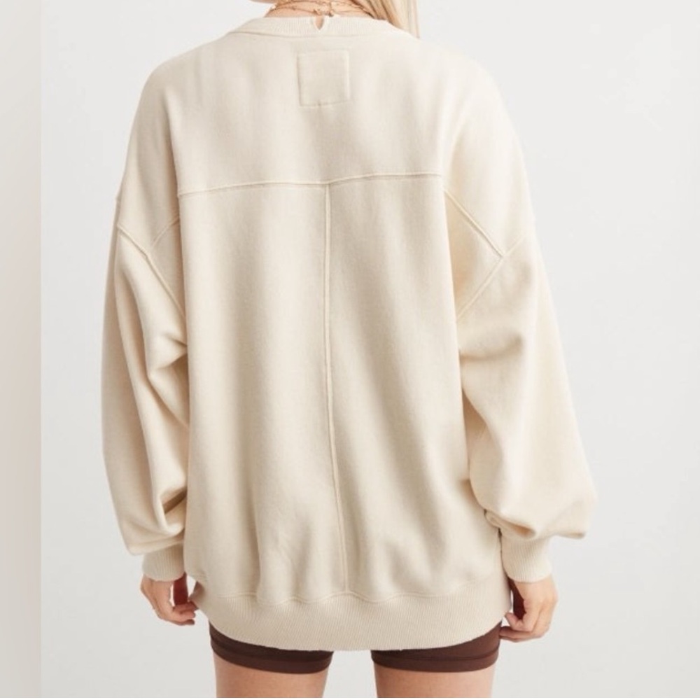 Aerie Oversized Cream and Orange Long Sleeve Hoodie - PRELOVED - Picture 2 of 11